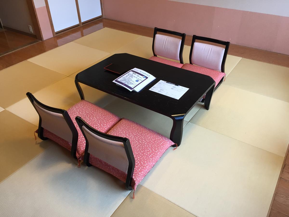 Hotel Yurinkan Bibai Buitenkant foto